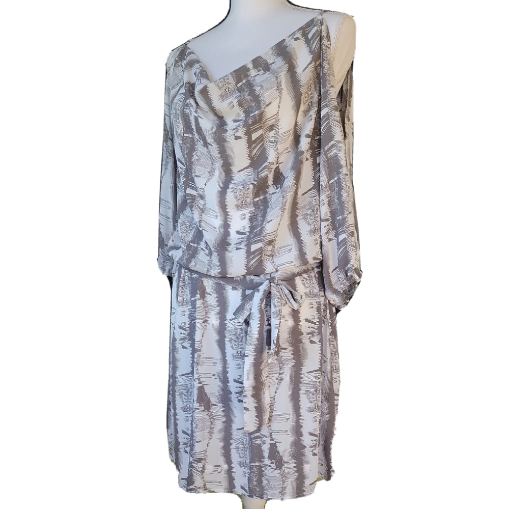Love Stitch Womens Gray/White draped kneckline cold shoulder Dress Size Large